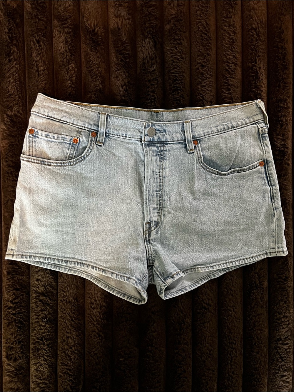 Women’s Levi’s Jean Shorts Size 14 (32)